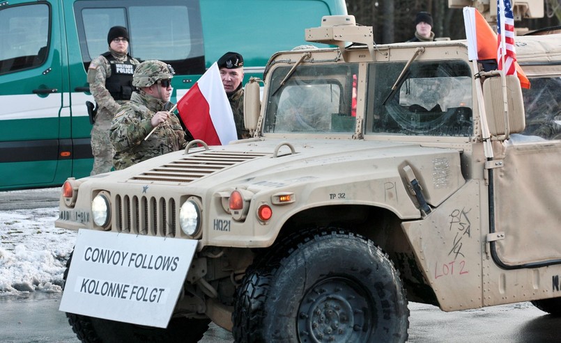 Żołnierze amerykańskiej Pancernej Brygadowej Grupy Bojowej (ABCT - Armored Brigade Combat Team)