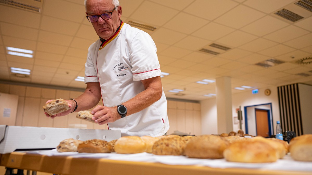 Niemieccy urzędnicy sprawili, że piekarze i miłośnicy chleba są wściekli