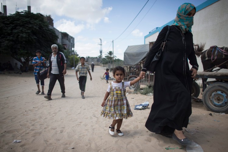 Palestyńczycy uciekają przed IDF