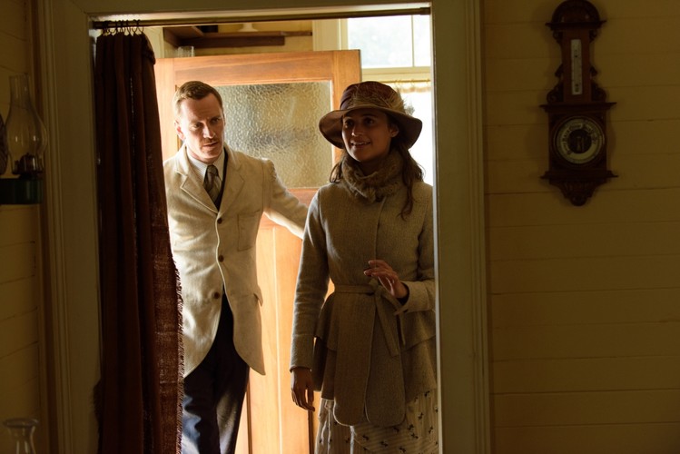 'Światło między ocenami' w kinach od 18 listopada