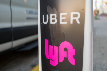 Uber i Lyft zaostrzyły konkurencję. Ścigają się o to, która firma pierwsza wejdzie na giełdę