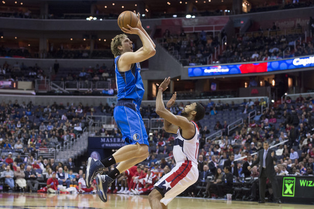 Liga NBA: Świetna skuteczność Mavericks. Kolejna porażka Lakers