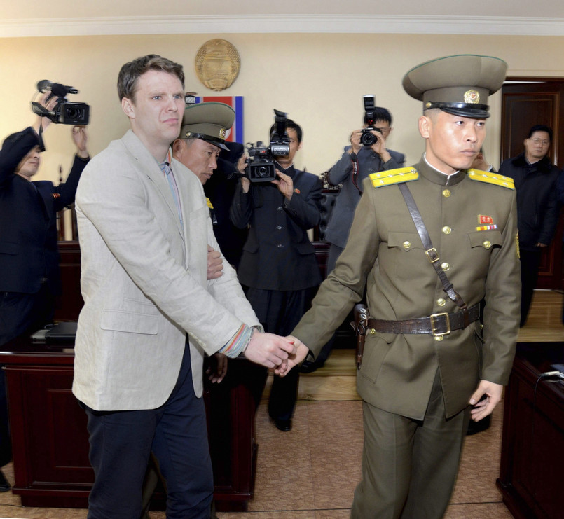 Otto Warmbier skazany przez Sąd Najwyższy w Korei Płn. za przestępstwa przeciwko państwu i działalność wywrotową.