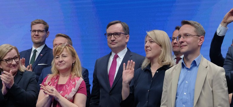 Suwerenna Polska pod lupą prokuratury. Będą wnioski o uchylenie immunitetów dwóm posłom