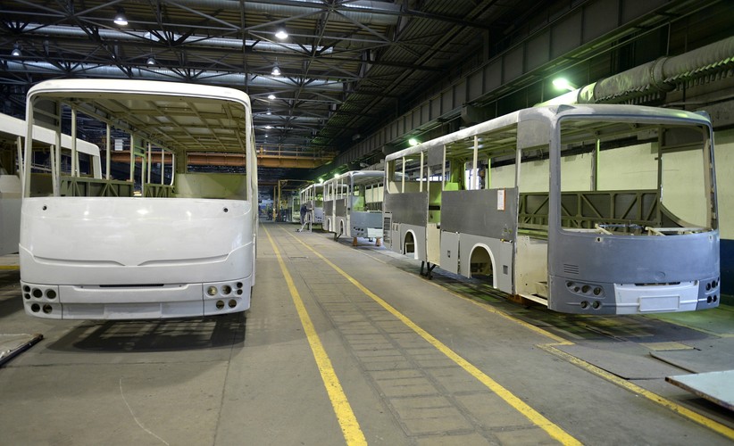 Wcześniej zakłady Autosan były oferowane w pięciu przetargach, jednak nie znalazły nabywców. Być może z uwagi na cenę. W ostatnim cena wywoławcza została ustalona na poziomie 37 mln zł. <br><br>fot. (mr) PAP/Darek Delmanowicz