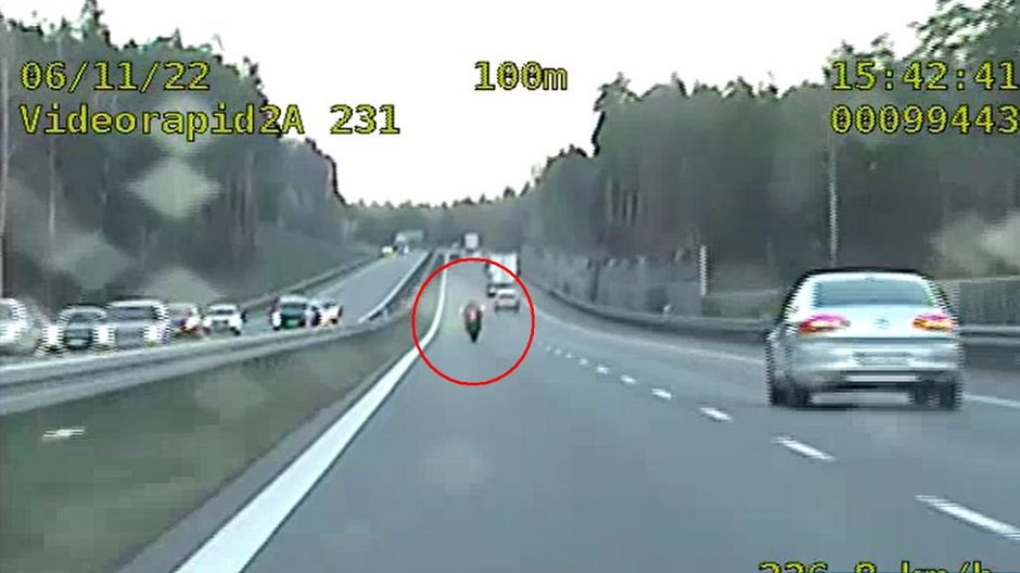 Pirat drogowy na S7. Pędził ponad 230 km/h