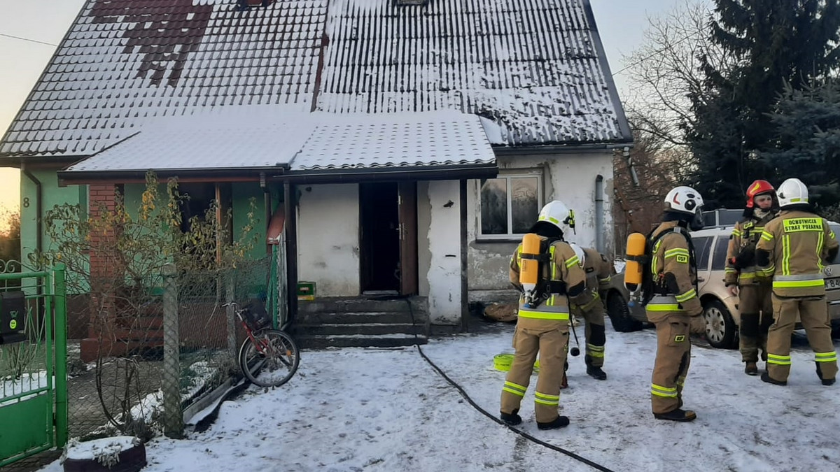 Tragiczna noc w Łódzkiem. Ogień i czad zabiły dwie osoby