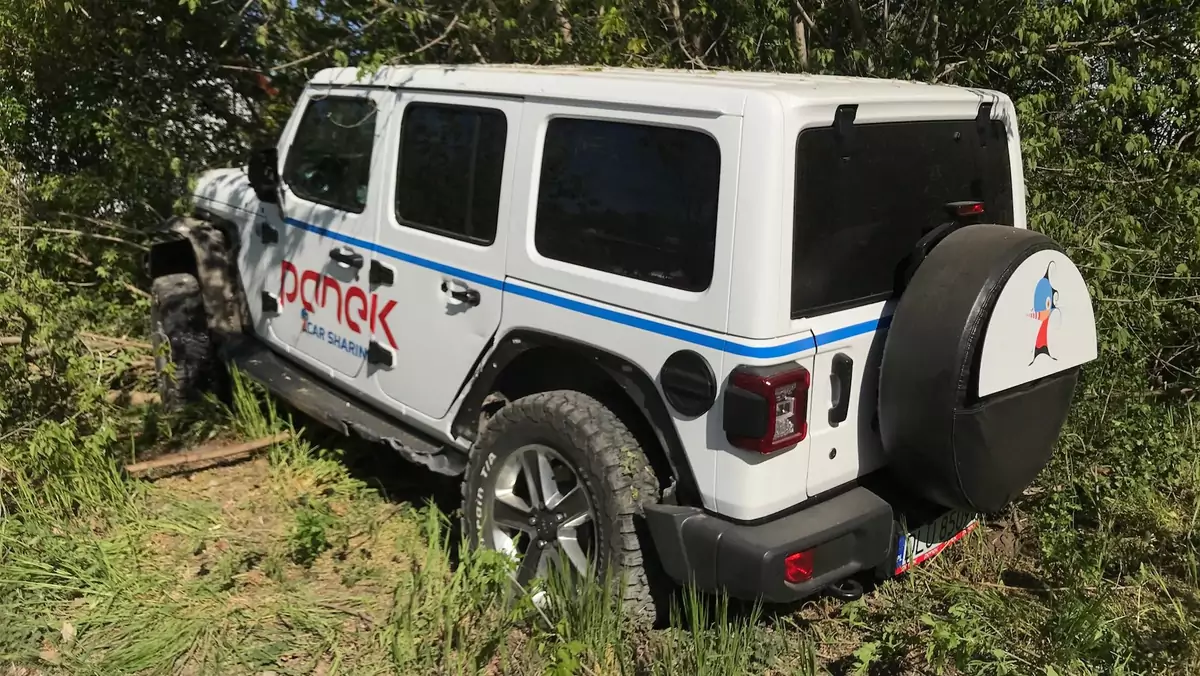 Jeep Wrangler Panek CarSharing