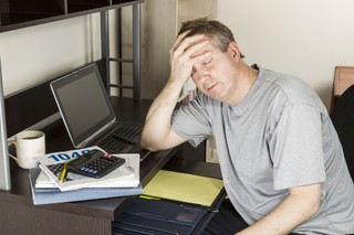 Rzecznik ubezpieczonych: Wysokie opłaty likwidacyjne to niedozwolone postanowienia