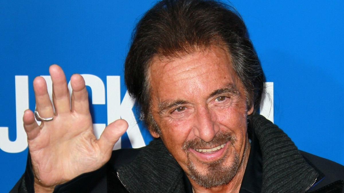 Al Pacino miał wypadek na planie filmu "Stand Up Guys". Aktorowi musiano opatrzyć oko.