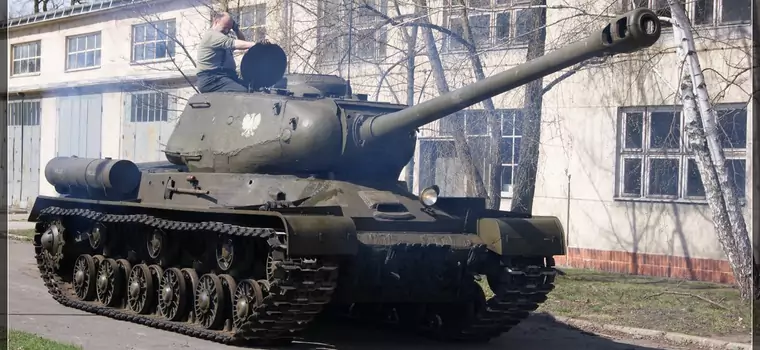 Remont ciężkiego czołgu IS-2 - zakończenie prac