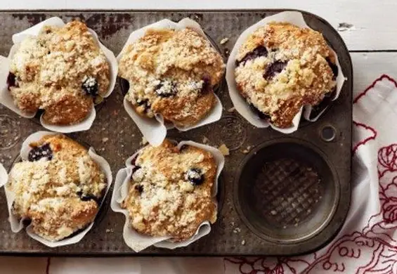 Muffinki z jagodami (i białą czekoladą)