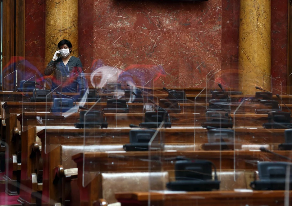 Skupština Srbije, prazna sala