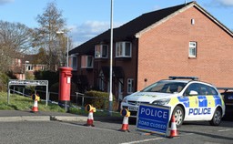 Wielka Brytania: Policja pobrała próbki z miejsc pochówku bliskich Skripala