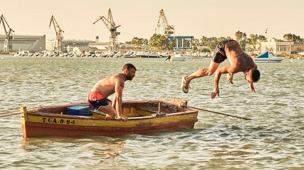 Katalończyk Isaki Lacuesta wygrywa w San Sebastian. Film "Między dwoma wodami" nagrodzony na tamtejszym festiwalu