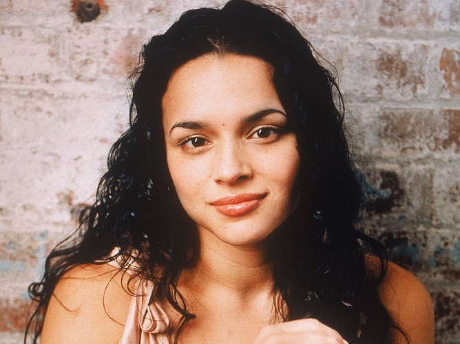 Norah Jones z czasów 'Not Too Late' (2002)