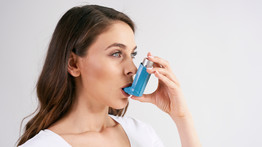 Figyelem: a szakértő szerint ezek a tünetek jelezhetnek asztmát felnőtteknél