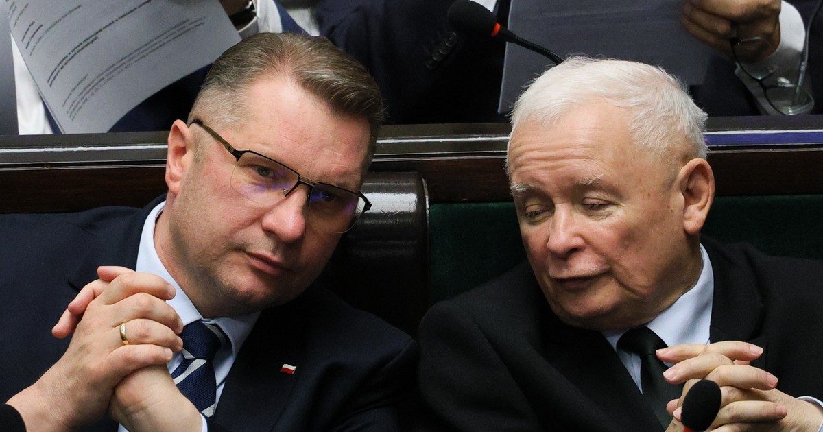Czarnek na dywaniku u Kaczyńskiego, w PiS niedowierzanie. "Kompletnie idiotyczne" [KULISY]