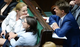 Petru: Przyszłość Polski zależy od reakcji rządu na stanowisko KE