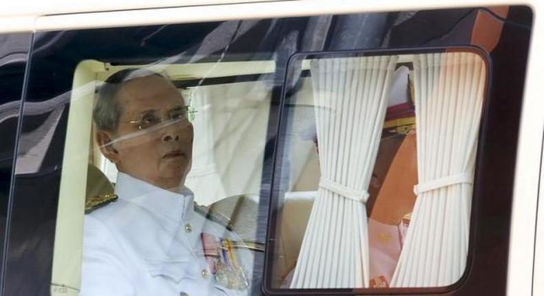 Thai king leaves hospital for first outing since admission last year