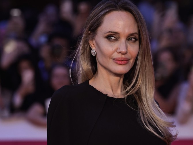 Anđelina Džoli