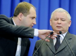 PiS: Palikot wymachuje fałszywkami