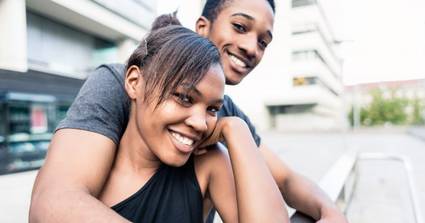 it is also absolutely OK for a man to go after a woman who is good for his financial happiness and independence. [Credit Freepik]