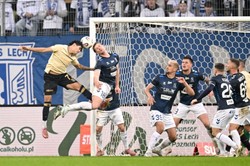 Lech trzeci raz z rzędu bez zwycięstwa. Motor mocno ruszył do przodu, ale szybko dał się dogonić