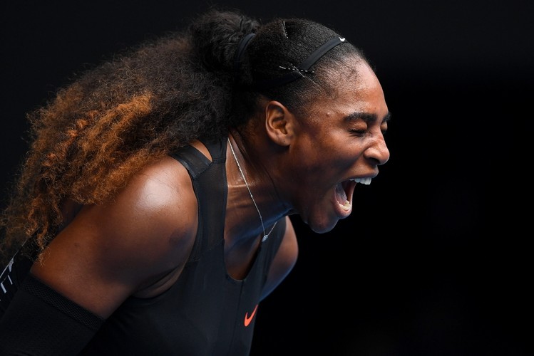 Serena Williams bez straty seta w ćwierćfinale