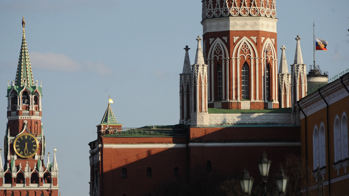 Brytyjski minister spraw zagranicznych William Hague powiedział w stolicy Rosji, że Londyn i Moskwa powinny współpracować w rozwiązywaniu globalnych wyzwań w dziedzinie bezpieczeństwa, mimo utrzymujących się między nimi nieporozumień.