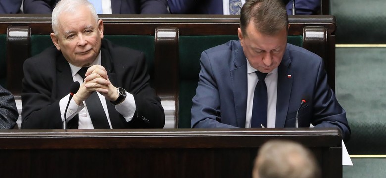 Szokujące zwroty akcji w polityce. PiS traci grunt pod nogami