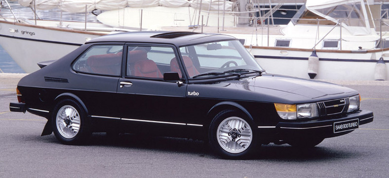 Saab 900 – historia szwedzkiego luksusu