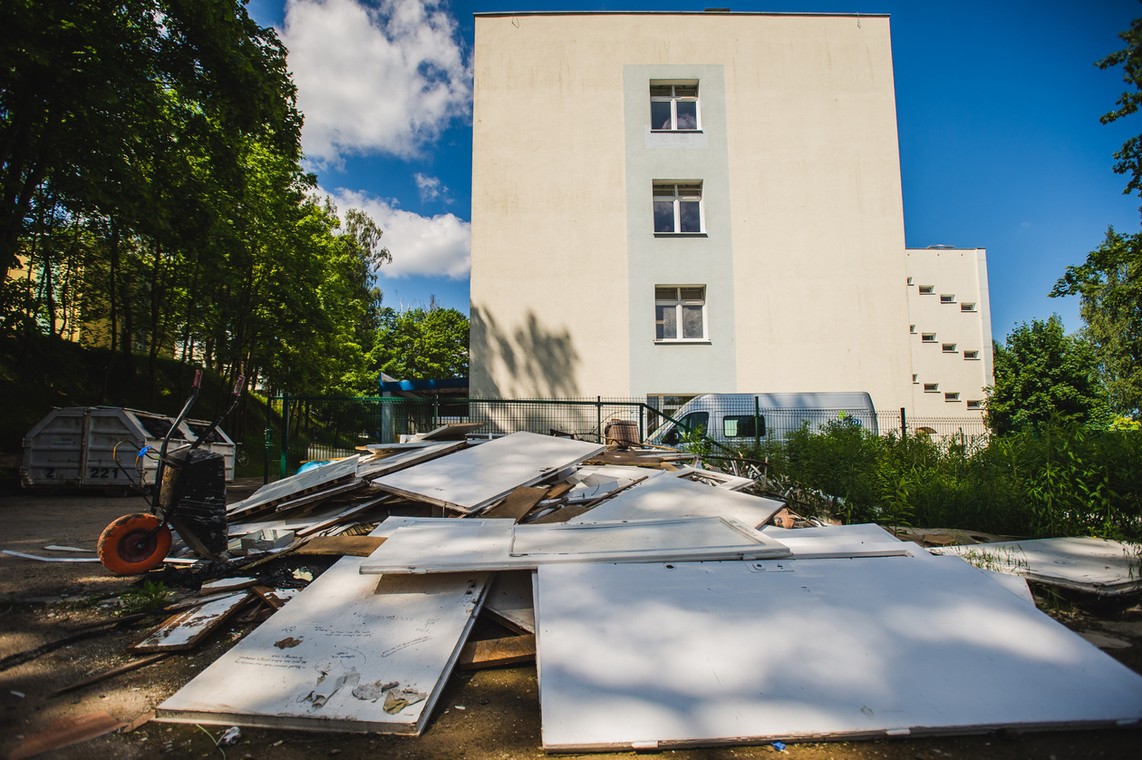 Teren Wojewódzkiego Szpitala Psychiatrycznego w Gdańsku, 17 czerwca 2019 r.