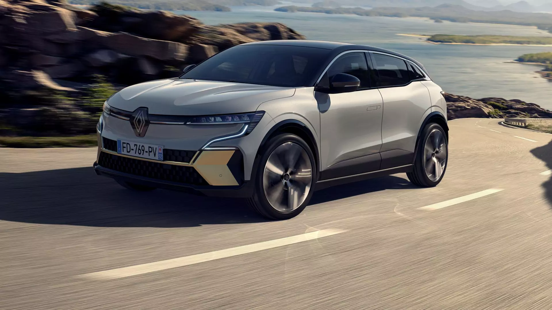 Renault Megane E-Tech: w pełni elektryczny kompakt