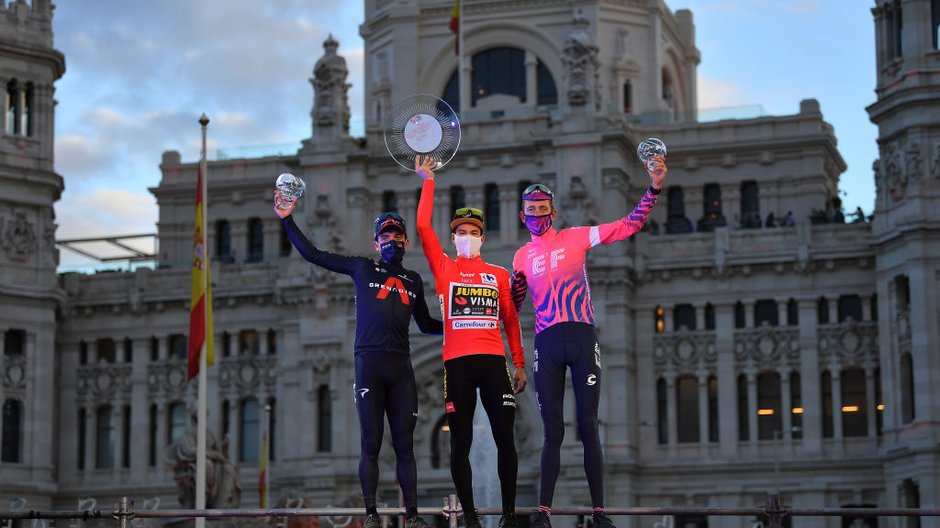 Richard Carapaz, Primoz Roglic i Hugh Carthy 