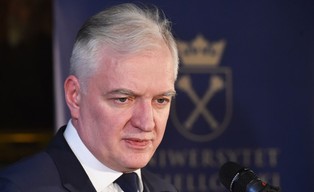 Gowin: Wiceministrowie, którzy przyjeżdżają spoza Warszawy, po prostu biedują