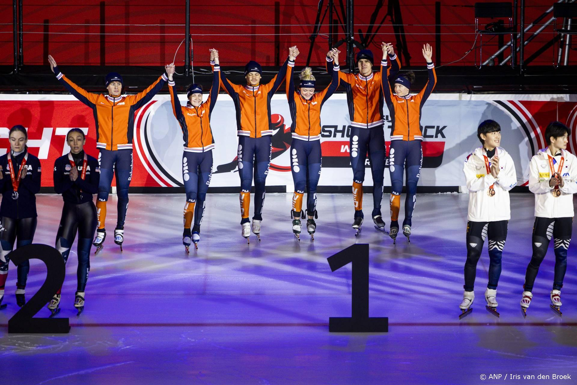 Eerste zege: Oranje shorttrack verslaat VS en Zuid-Korea in Dordrecht