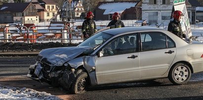 Pijana matka spowodowała wypadek. 12-latek w ciężkim stanie