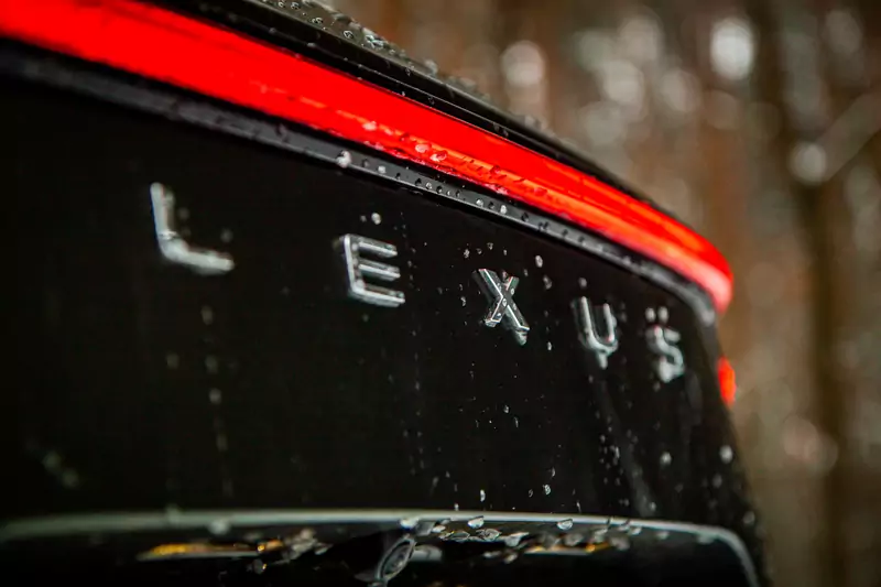 Testujemy Lexusa NX 350h
