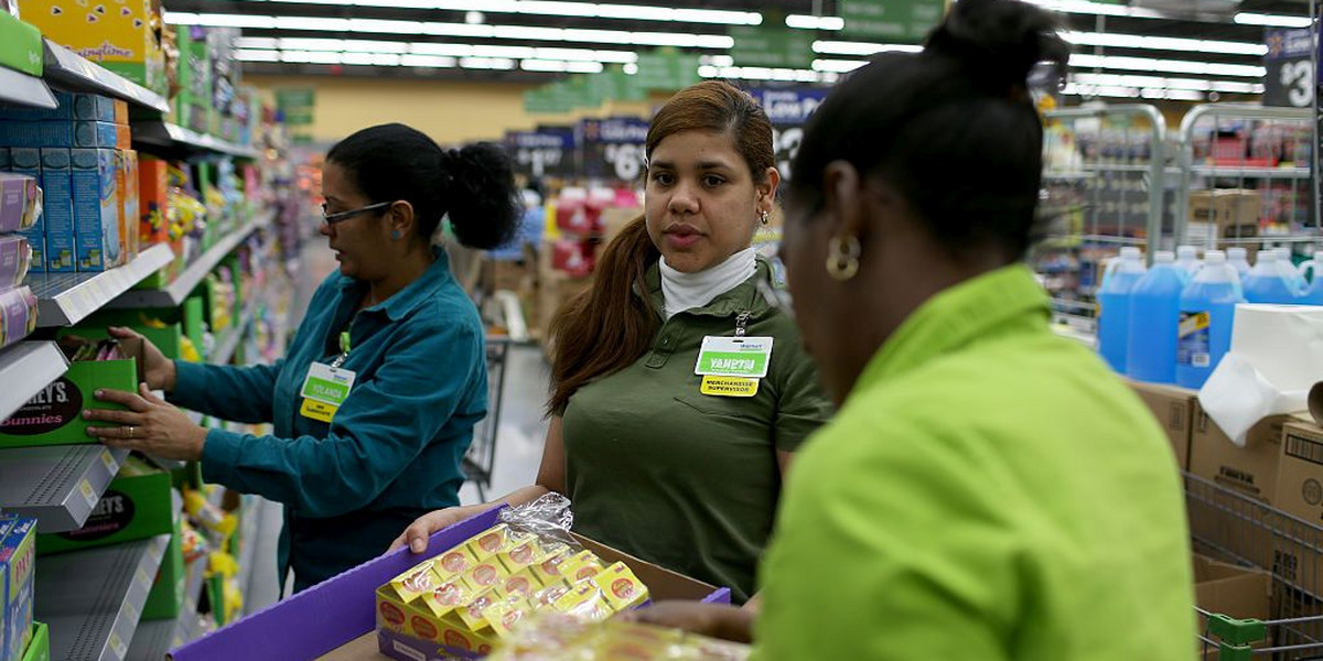 Pracownicy amerykańskiej sieci sklepów Walmart
