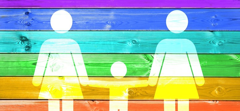 Węgry zakazują adopcji dzieci przez pary jednopłciowe