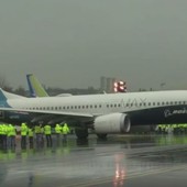 "OVAJ AVION SU DIZAJNIRALI KLOVNOVI" Radnici "Boinga" znali za probleme sa "MAX 737": Još mi Bog nije oprostio zbog ZATAŠKAVANJA