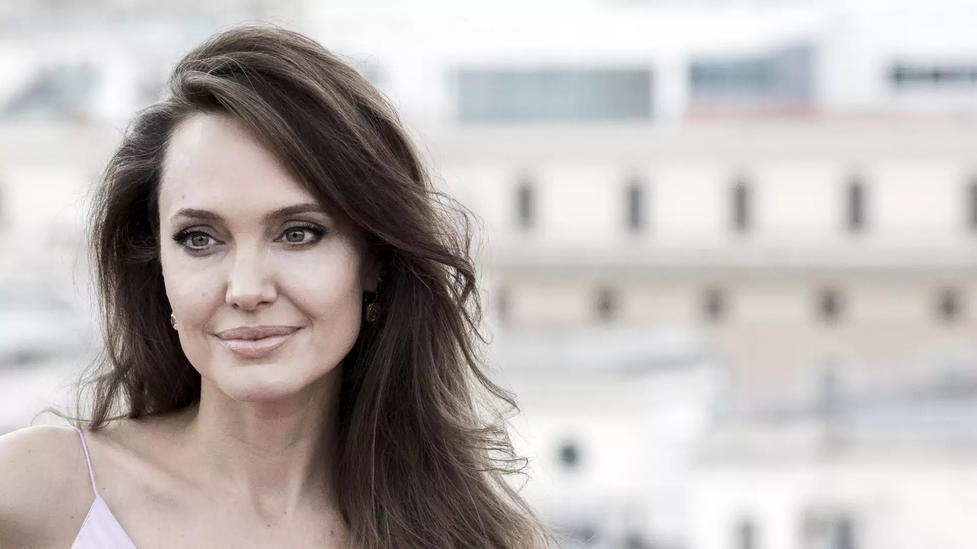 Angelina Jolie oszukana podczas adopcji Etiopki. Matka Zahary żyje i od lat stara się nawiązać z nią kontakt