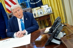 Trump likwiduje zaimki neutralne płciowo. "Gender" na liście słów zakazanych