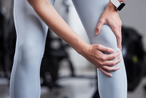 Sportolás közben megsérült a térde? Ezek a kezelések segíthetnek