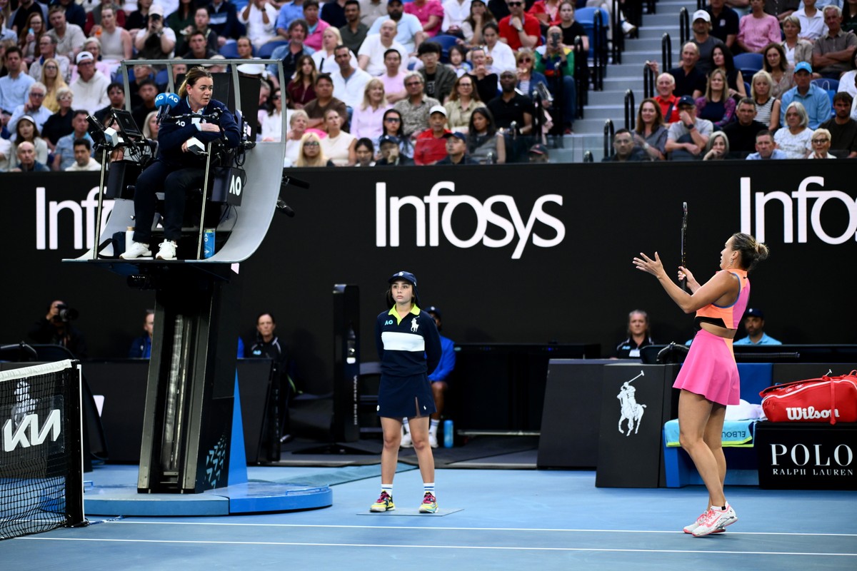 Zaskakująca sytuacja na Australian Open. Sabalenka przegrała punkt, bo jęczała niezgodnie z przepisami