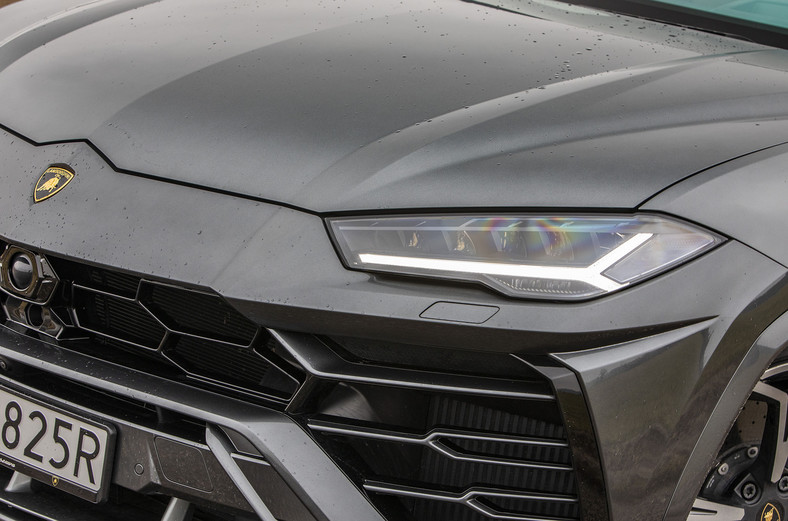 Lamborghini Urus - najdynamiczniej przyspieszający SUV na Ziemi 