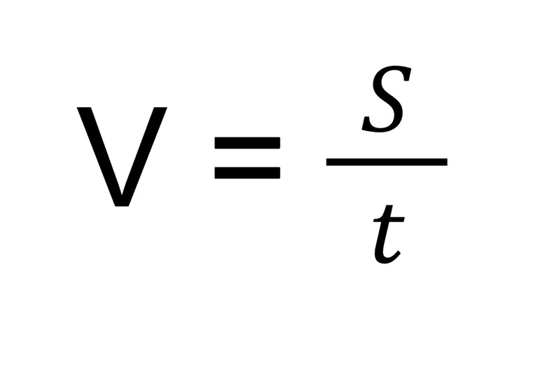 Wzór na prędkość w ruchu jednostajnym prostoliniowym. V = prędkość; s = droga; t = czas