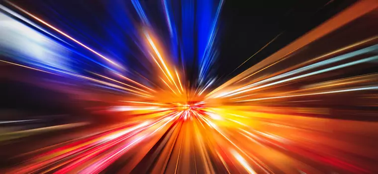 Amerykańskim uczonym udało się uchwycić prędkość światła w slow motion