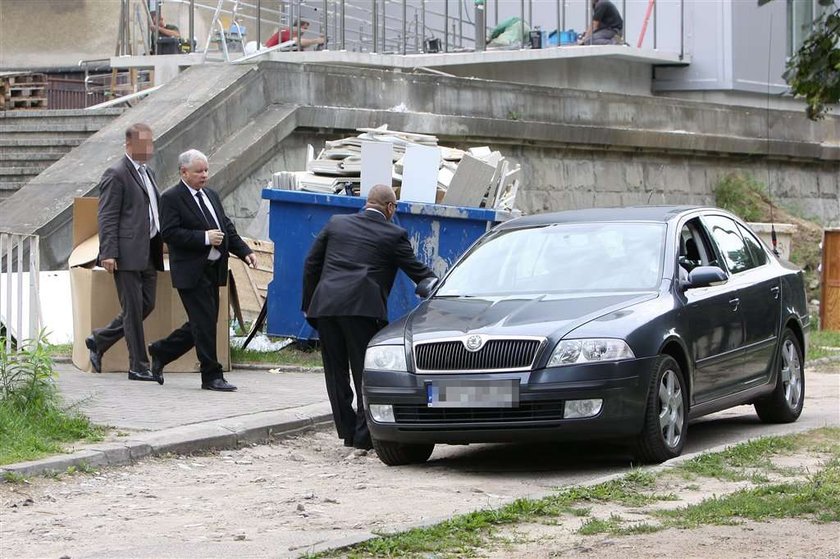 Kaczyński pojechał do mamy